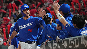 7回表2死二塁、先制タイムリーを放ったボスラー選手