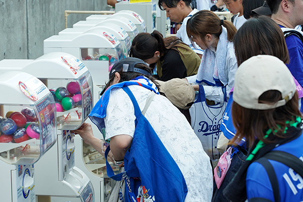 直筆サインカードが当たるFC抽選会