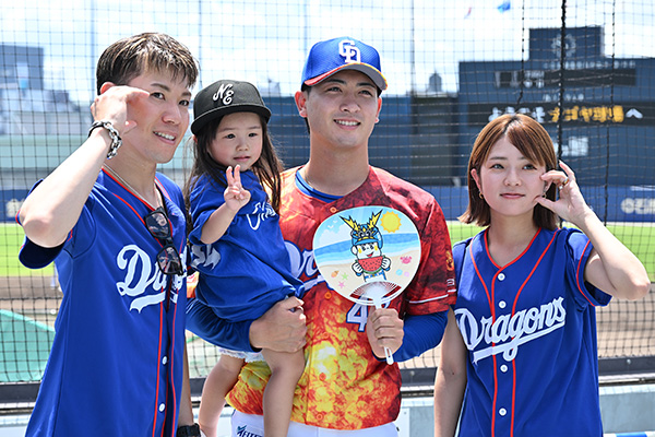選手と写真撮影会