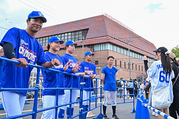 監督・コーチ・選手お見送り