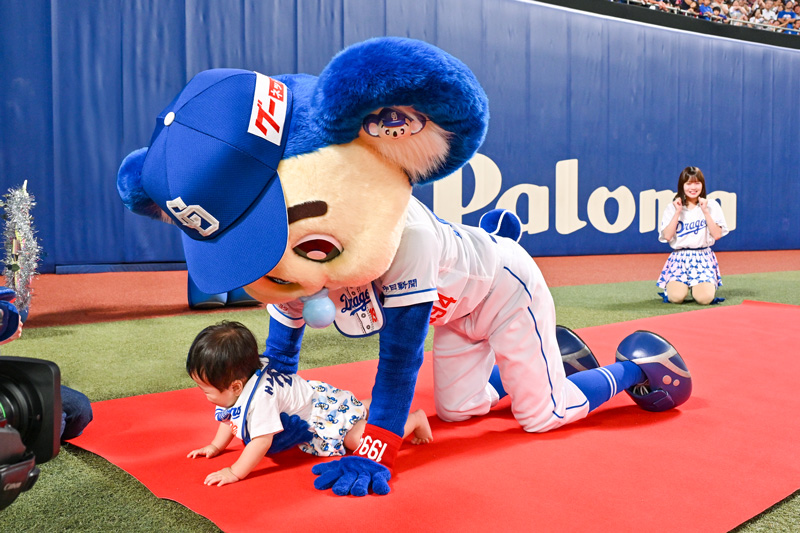ドアラpresents赤ちゃんハイハイレース