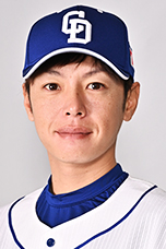 中日ドラゴンズ オフィシャルウェブサイト 監督 コーチのプロフィール 浅尾 拓也 投手コーチ