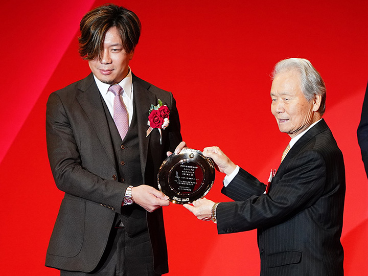 大野雄大投手 カムバック賞